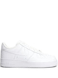Nike Air Force 1´07 “Triple White” sneakers